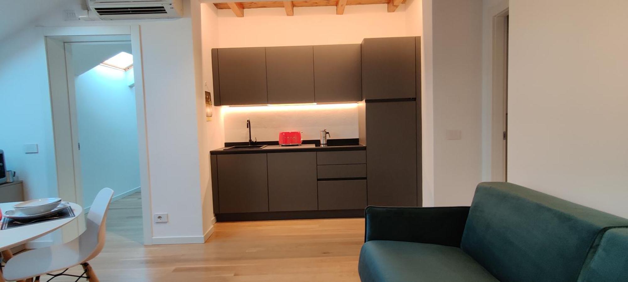 Nxt Station Deluxe Apartment Bergamo Bagian luar foto